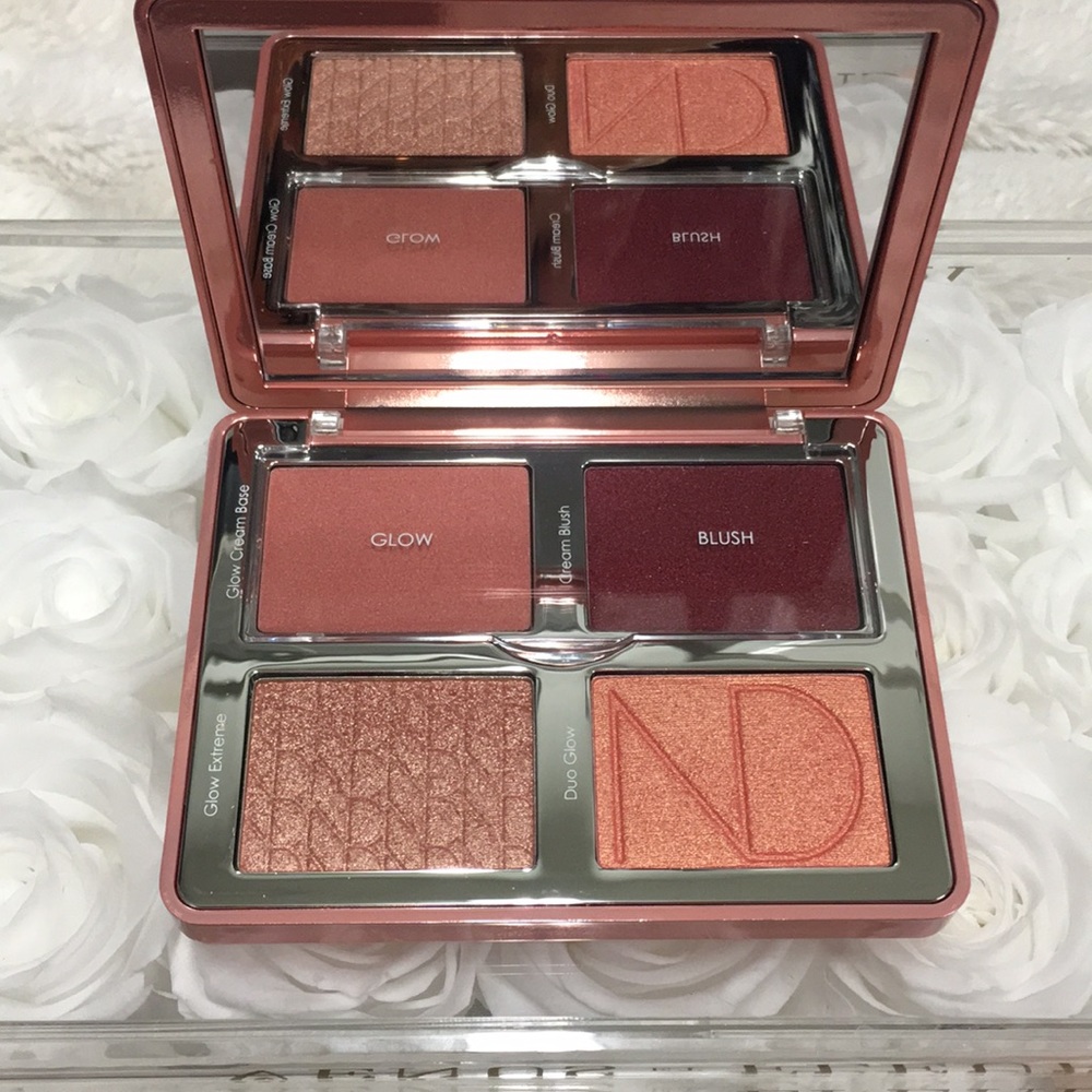 NEW Natasha Denona BLOOM blush and glow palette